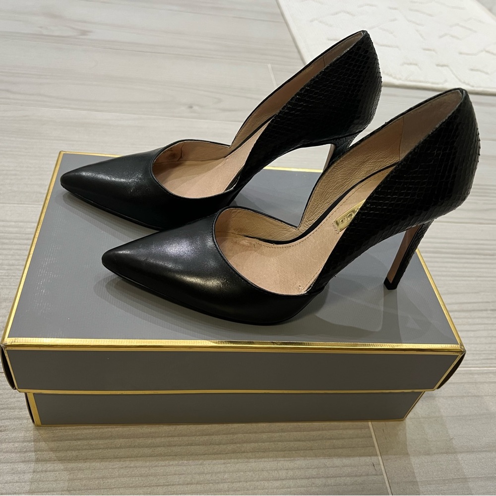 Louise et Cie Black Leather Lo-Hermosah - Size 4.5 - Preowned